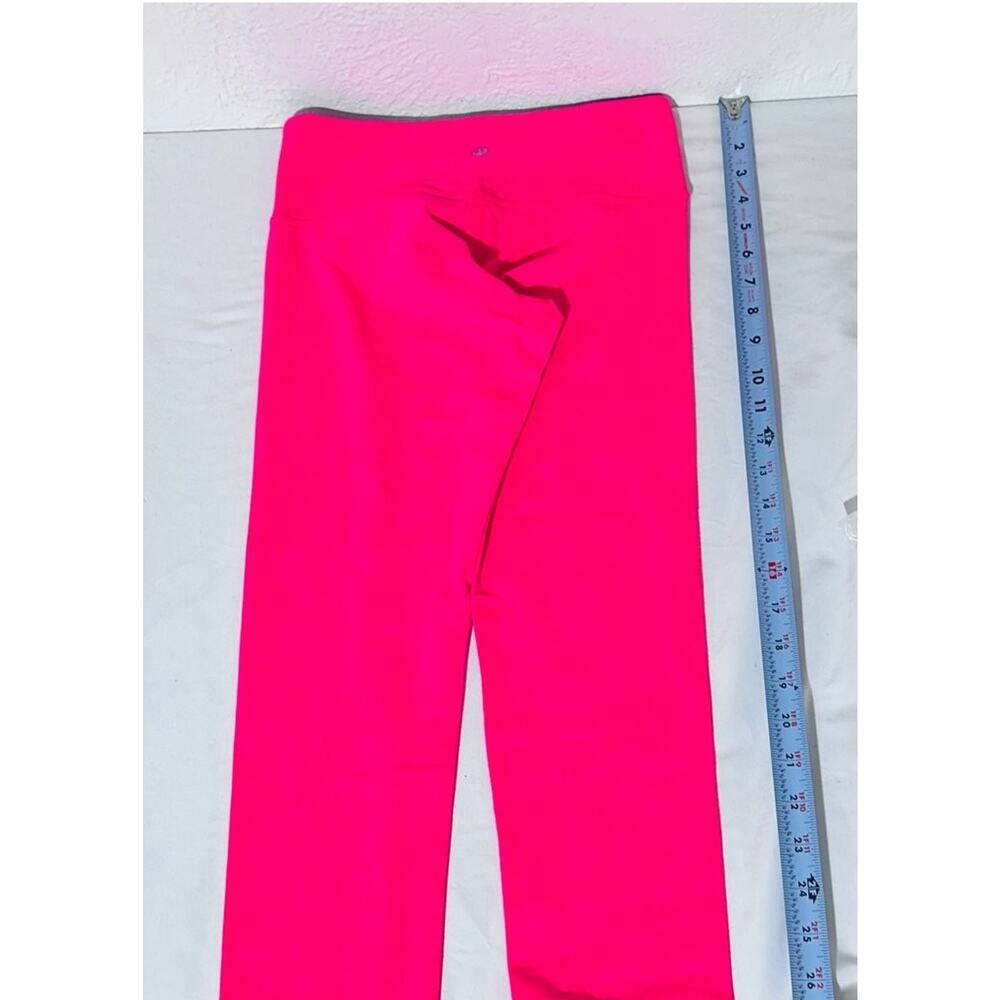 Lululemon Women's Pink Leggings